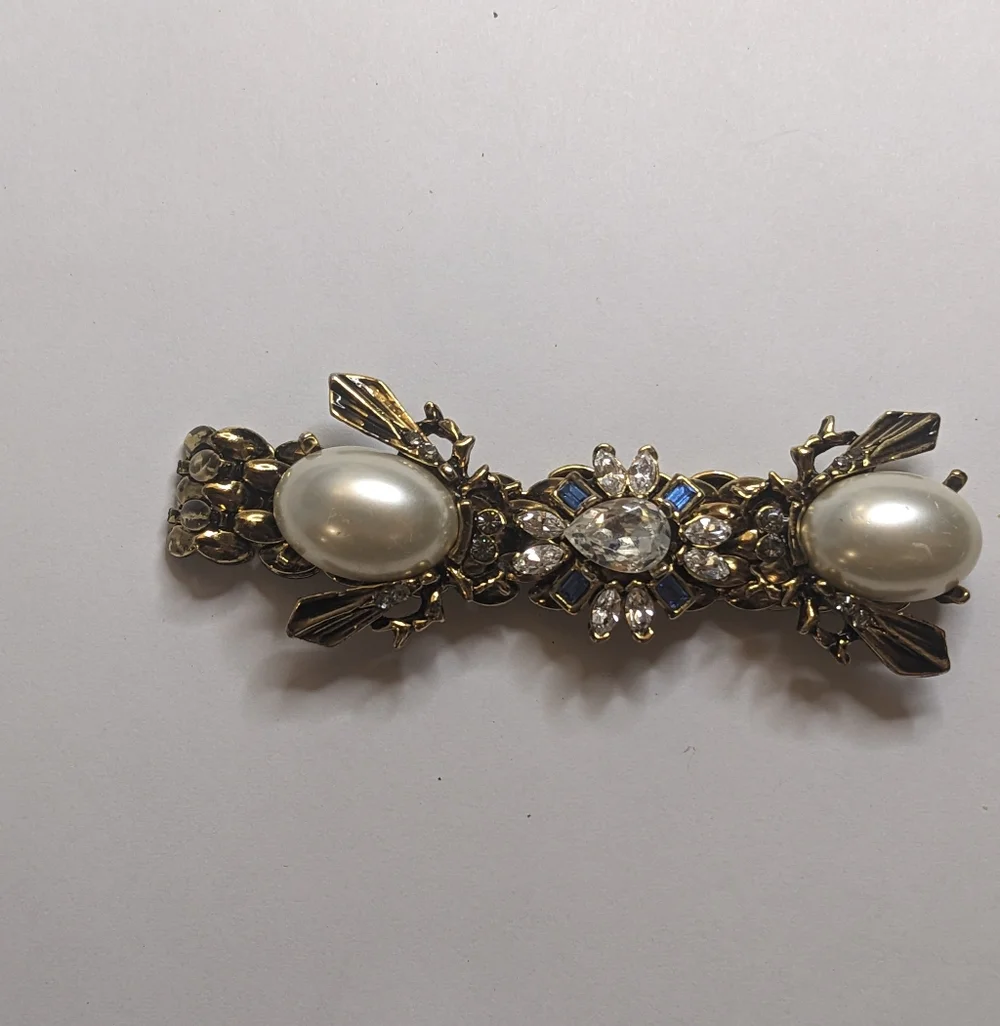 Vintage Simulated Pearl &‎ Rhinestone Bar Brooch – 6 Inches Inches
